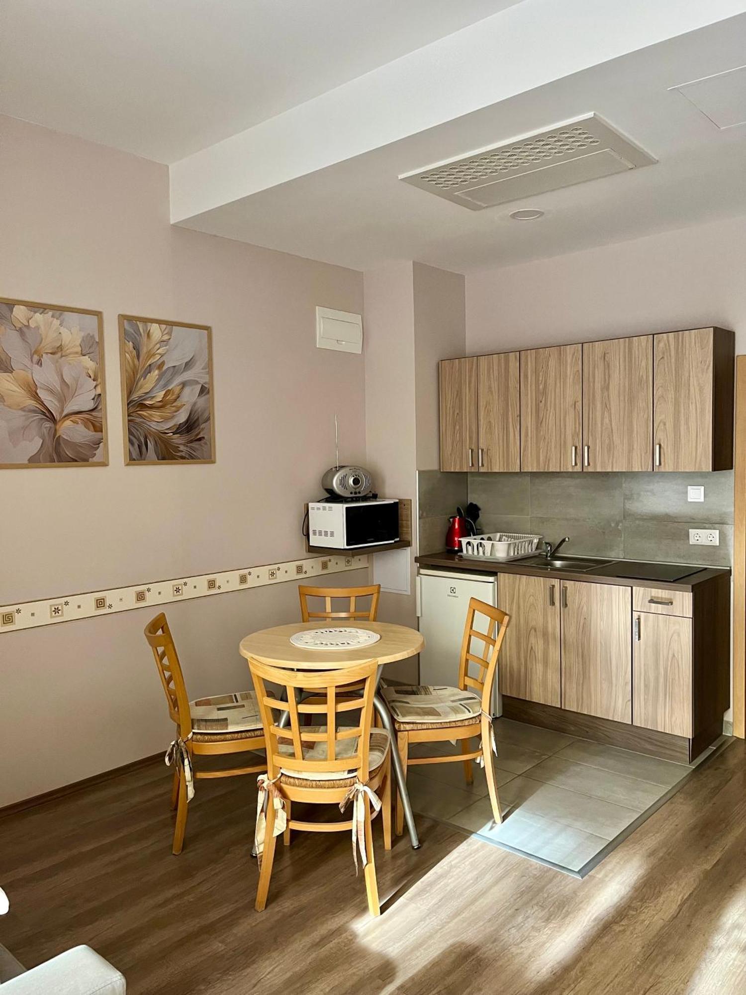 Solaris Apartman Zalakaros Bagian luar foto